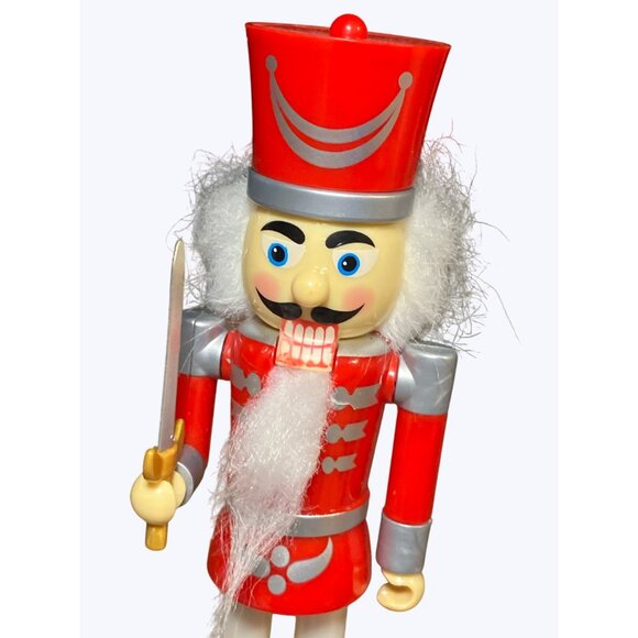 Plastic Nutcracker Soldiers Christmas Decor 8.5-9 Inches tall Set of 3 - Picture 5 of 11